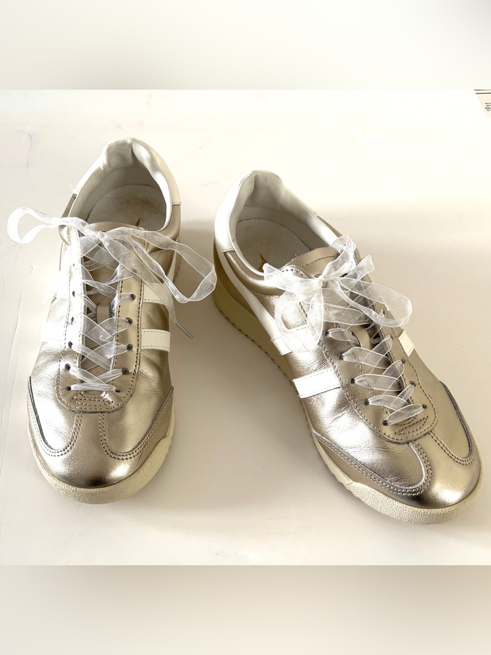 Anthropologie X Gola Torpedo Sneakers in Gold - Size 8 - Picture 3 of 6